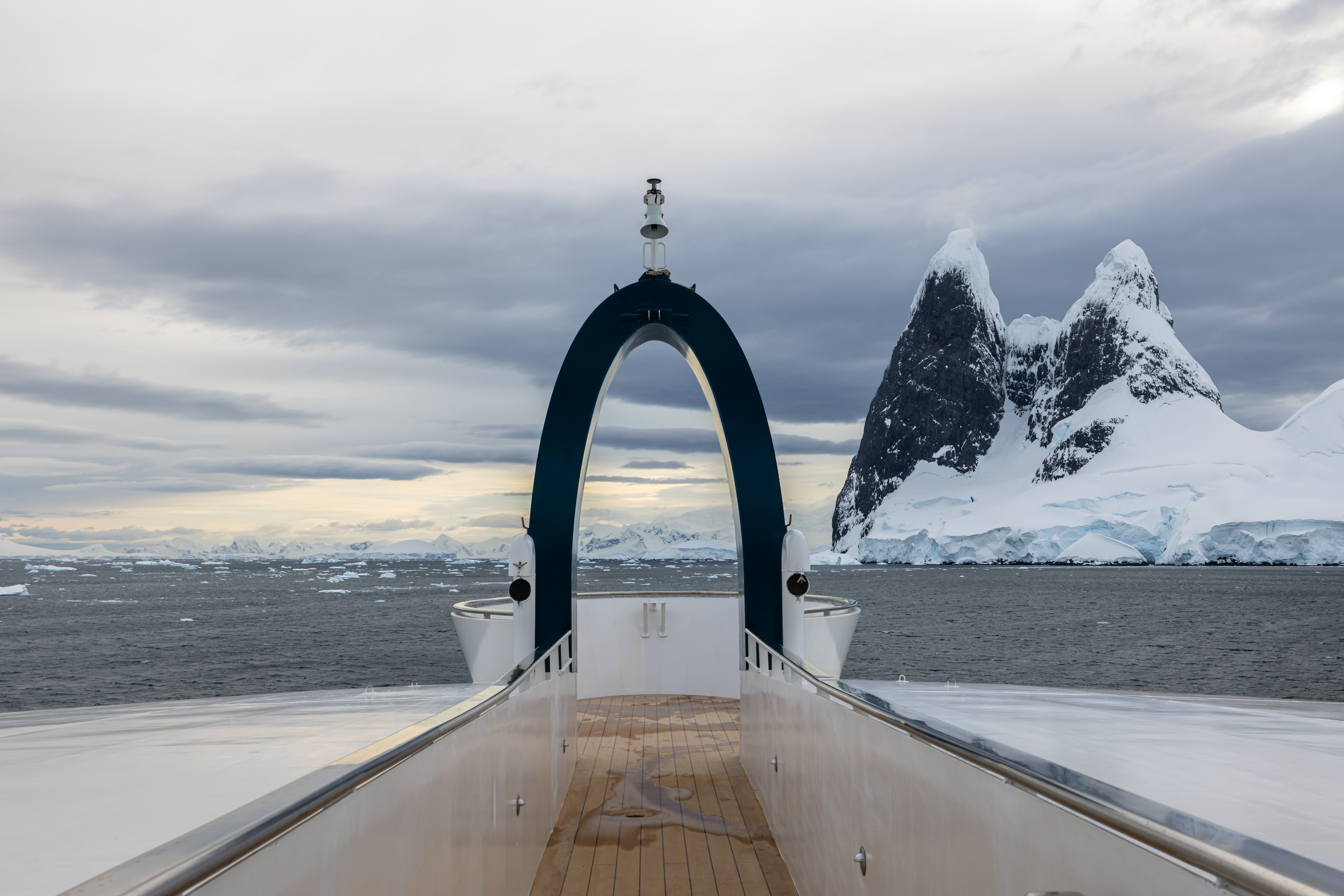 Swan's Nest on SH Minerva